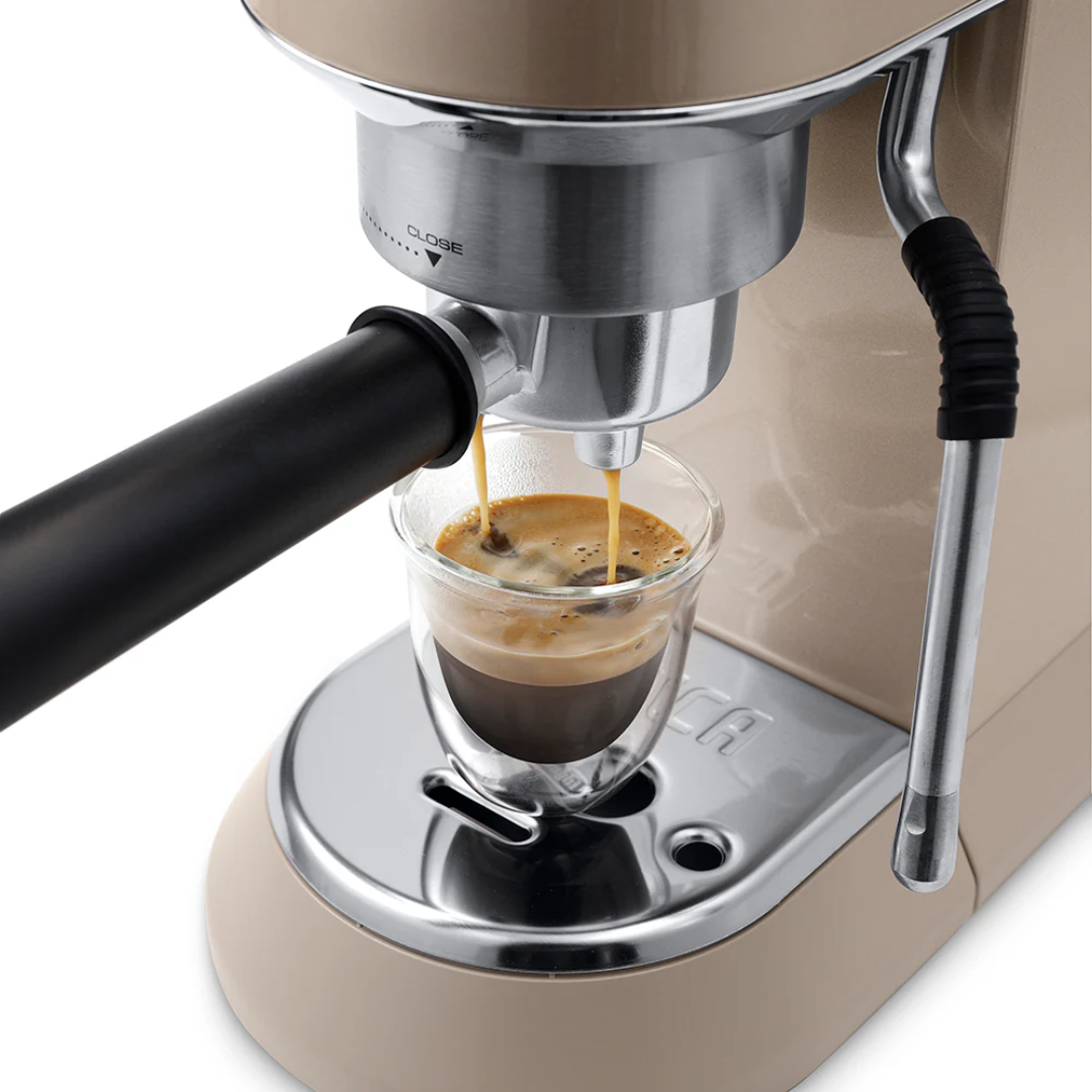 Dedica Arte Cafetera Manual