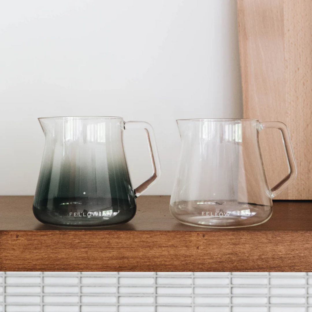 Mighty Small Glass Carafe jarra de vidrio